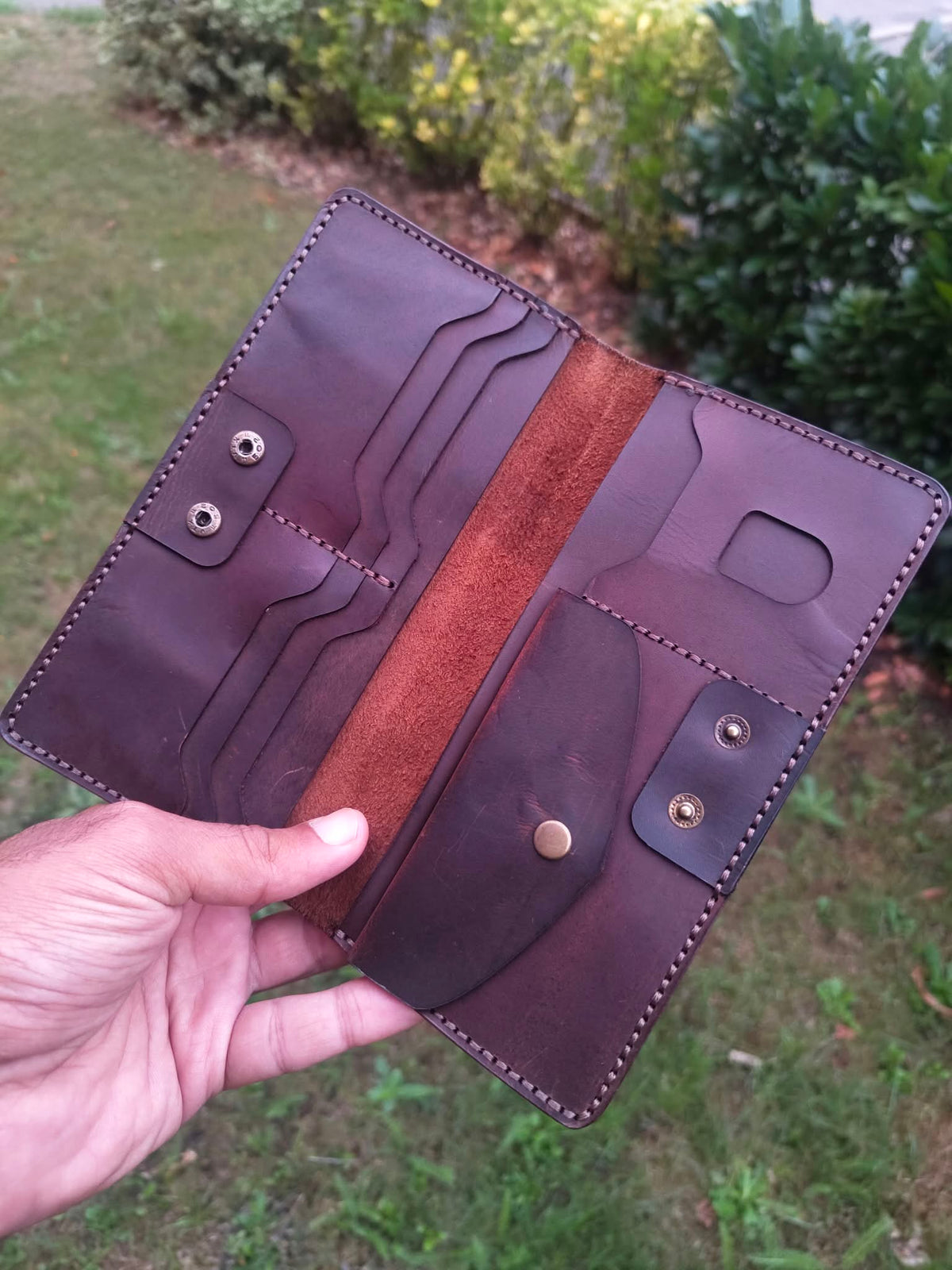 Men's Buffalo Leather Long Wallet – Handmade Genuine Leather Bifold with Coin Pocket & ID Window